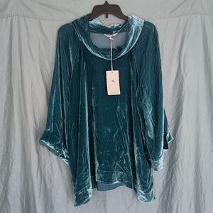 Tommy Bahama Teal Velvet Blouse